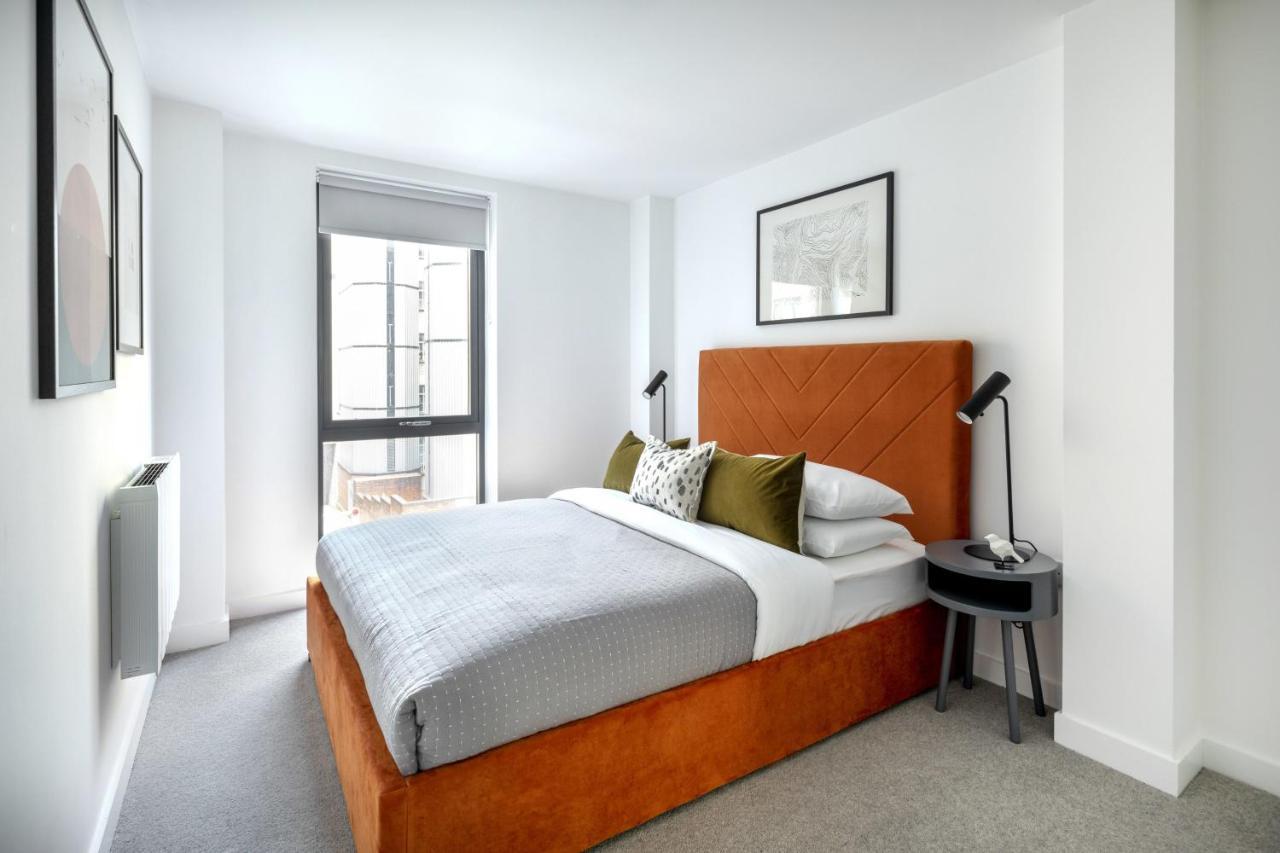 Apartment Landrow Place