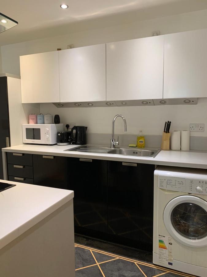 Chinatown Insta-style Apartment
