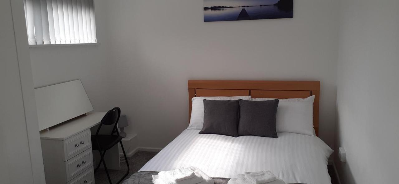 Apartment Easy Reach Birmingham, Near Utilita Arena, Icc, Brindley Place And Symphony Hall, With Free Allocated Parking