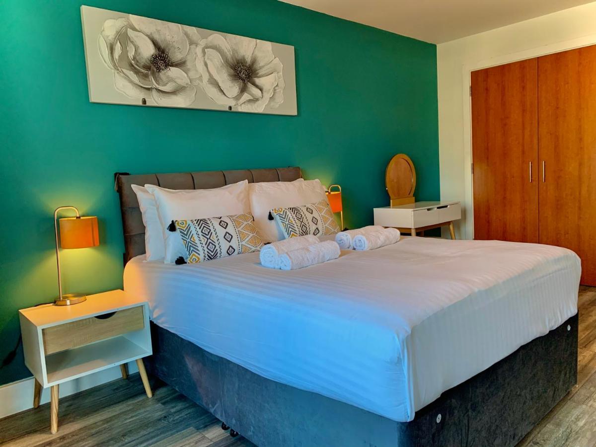 Chinatown Insta-style Apartment Birmingham