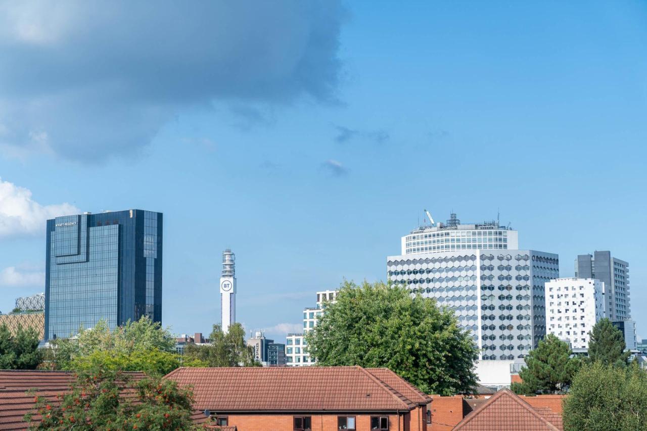 Caliber Stays & Homes - The Nemesis Suite- Two Bedroom Serviced - Centre * Birmingham