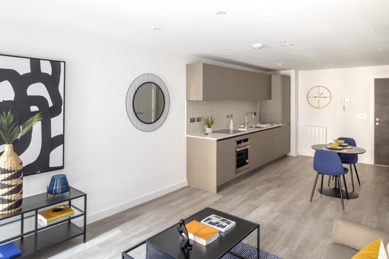 Apartment Landrow Place *