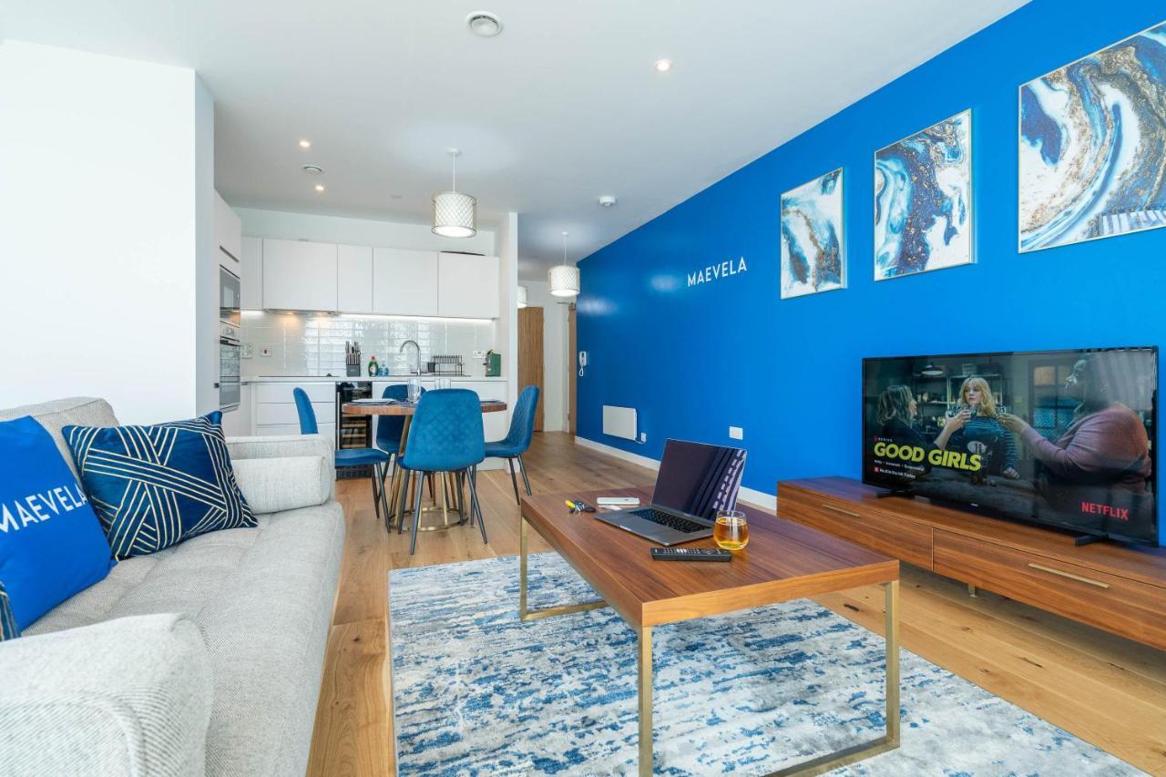 Apartment Maevela - Large 1 Bed Luxury Apt - 5 Min Walk From Bullring - Cube - Mailbox - New Street Station - Free Netflix *