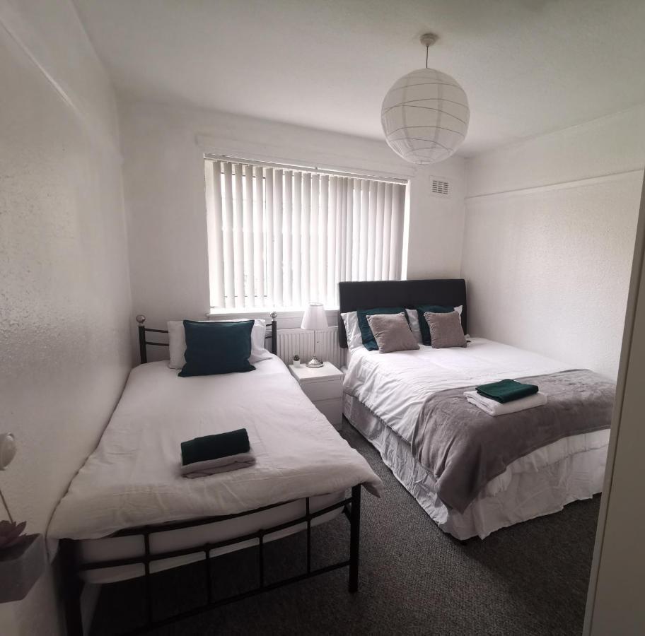 Rawlins Street Place - Free Parking, Free Wifi, Free Netflix! *