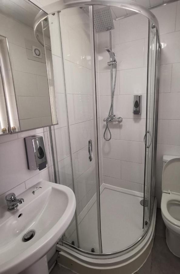 Apartment Rawlins Street Place - Free Parking, Free Wifi, Free Netflix! Birmingham