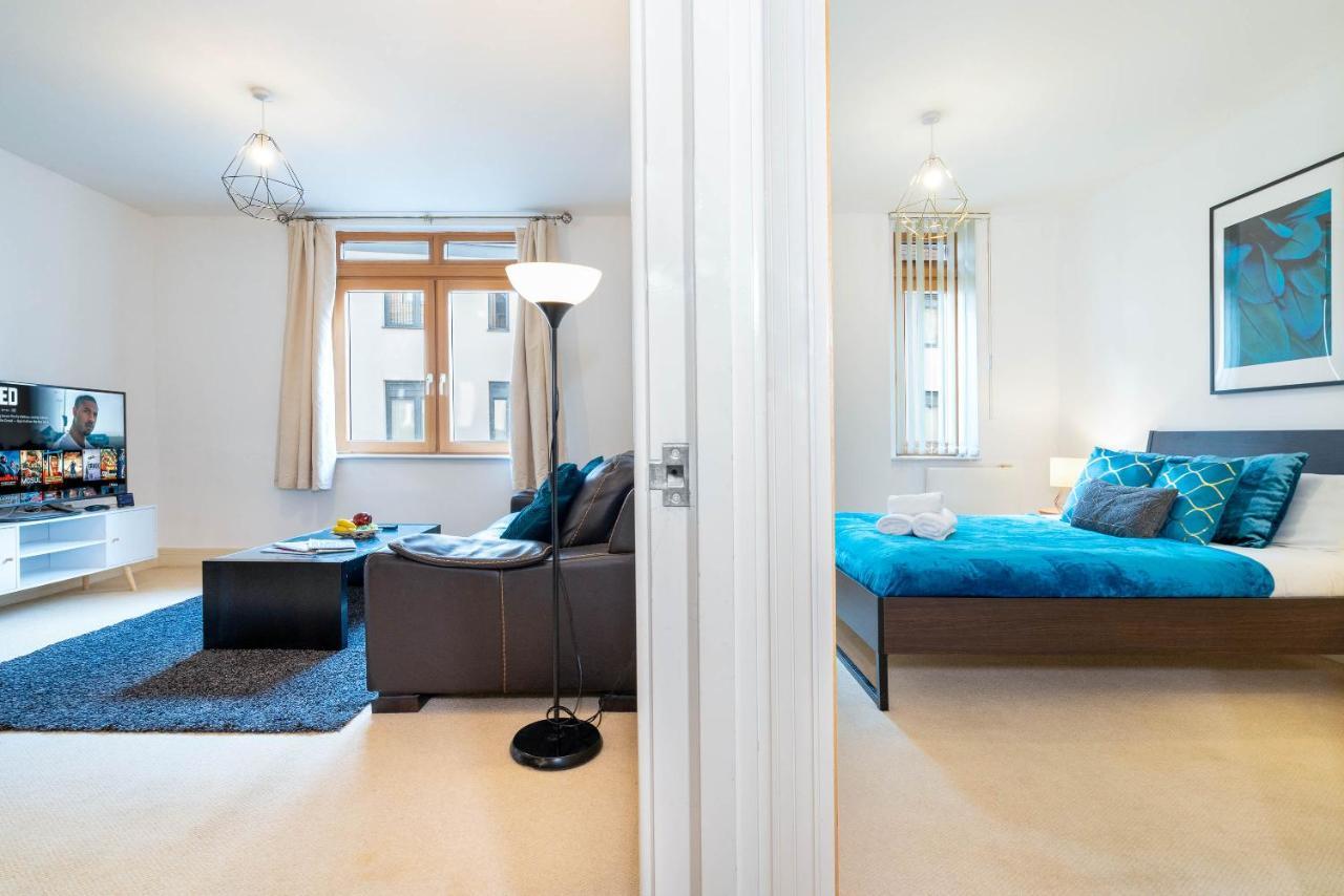 Haus 2 Bedroom L Centre L Secure Parking L Rated L Intercom Apartment *