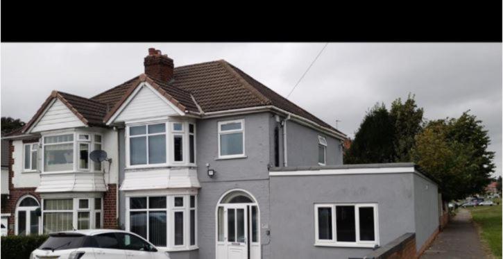 Zen Mini Hotel In B33 Fantastic Value *