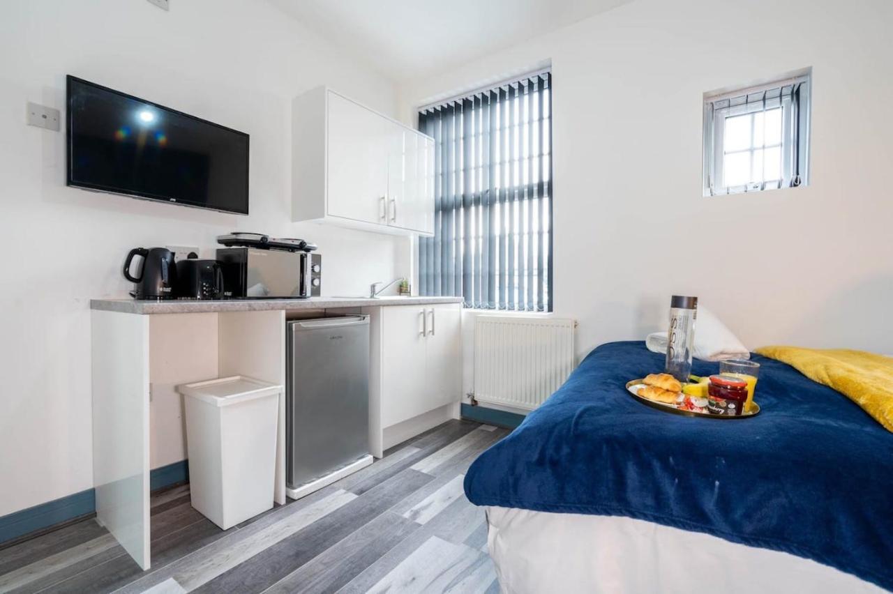 Comfy, Modern Studio With Netflix Apartment Birmingham