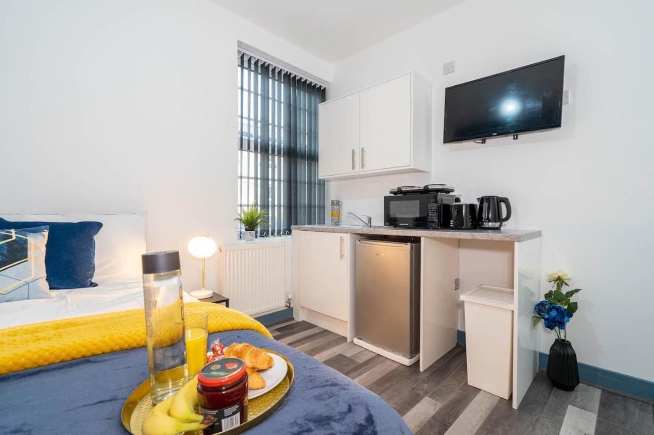 Apartment Autumn Oasis - Chic Studio In West Midlands Birmingham
