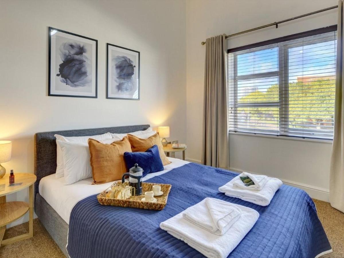 Apartment The Clement Stylish Two Bedroom Very Close To The Arena