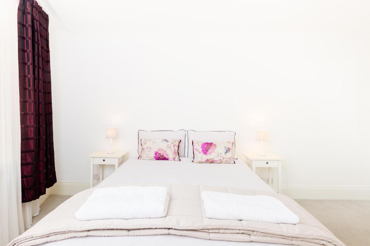 Apartment Centre Penthouse - New Street *
