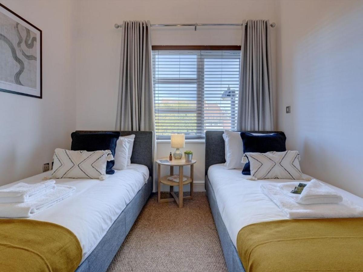 Apartment The Clement Stylish Two Bedroom Very Close To The Arena