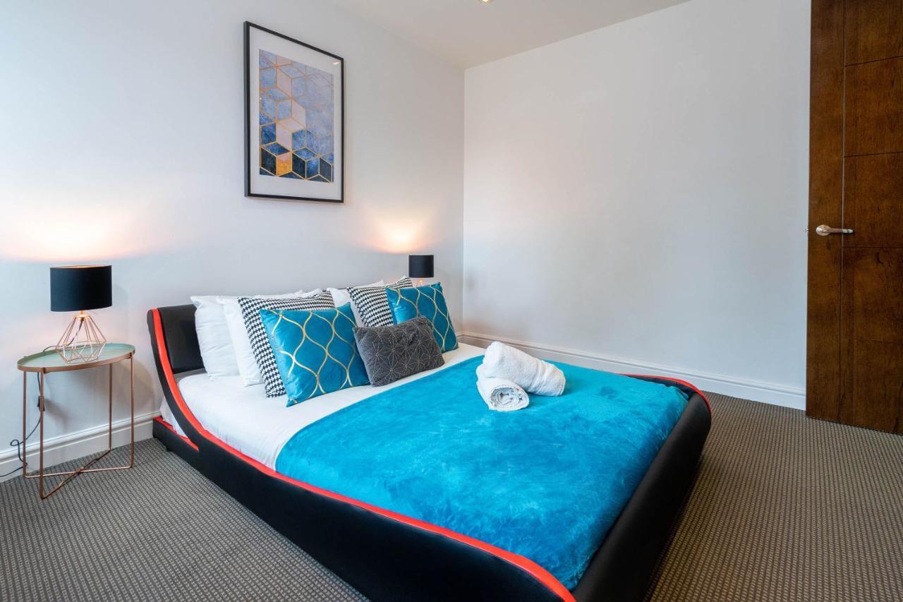 Haus Luxury - Perry Barr - Parking - Smart Tv - Wifi - Rated Apartment