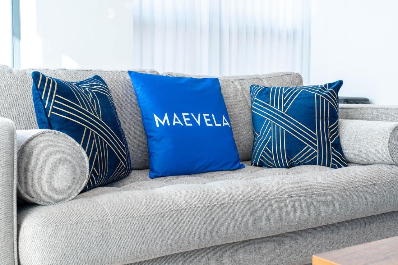 Maevela - Large 1 Bed Luxury Apt - 5 Min Walk From Bullring - Cube - Mailbox - New Street Station - Free Netflix Birmingham