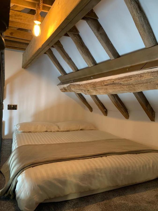 Holiday home Cosy Quaint Barn Conversion In A Rural Landscape Birmingham