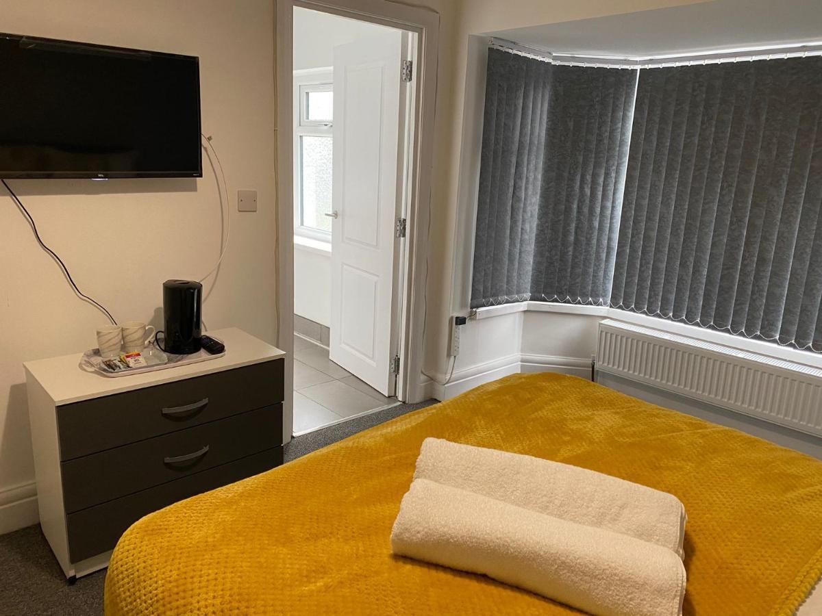 Zen Mini Hotel In B33 Fantastic Value