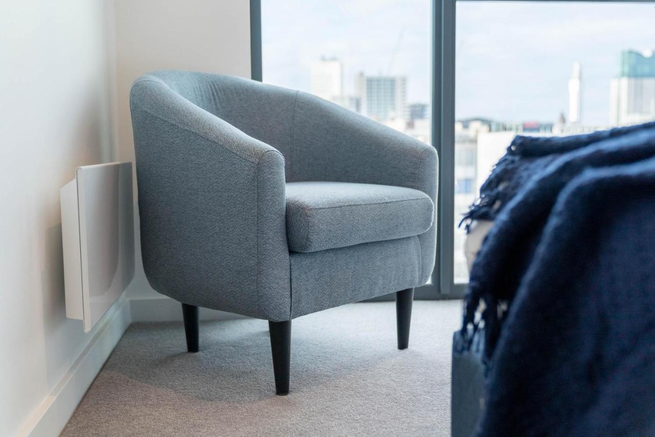 Deluxe 1 Bedroom Stylish - City Centre Apartment