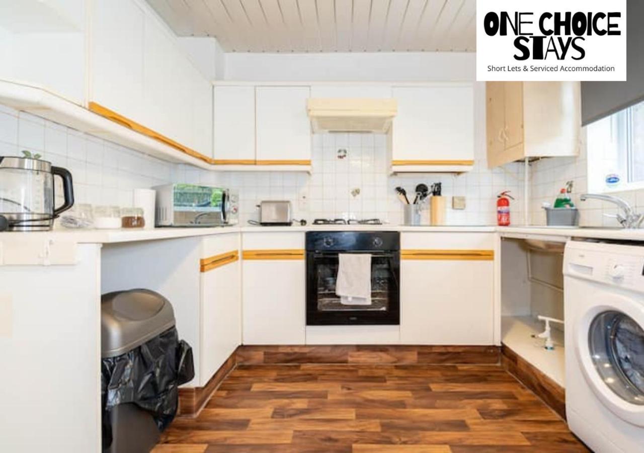 Perfect For Families And Contractors- Near Digbeth * Birmingham
