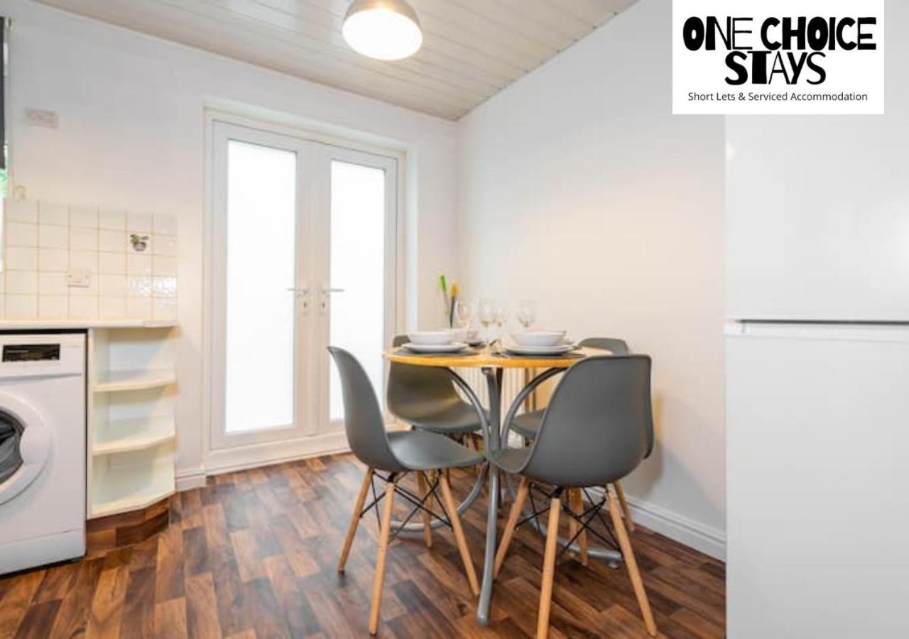 Perfect For Families And Contractors- Near Digbeth Holiday home