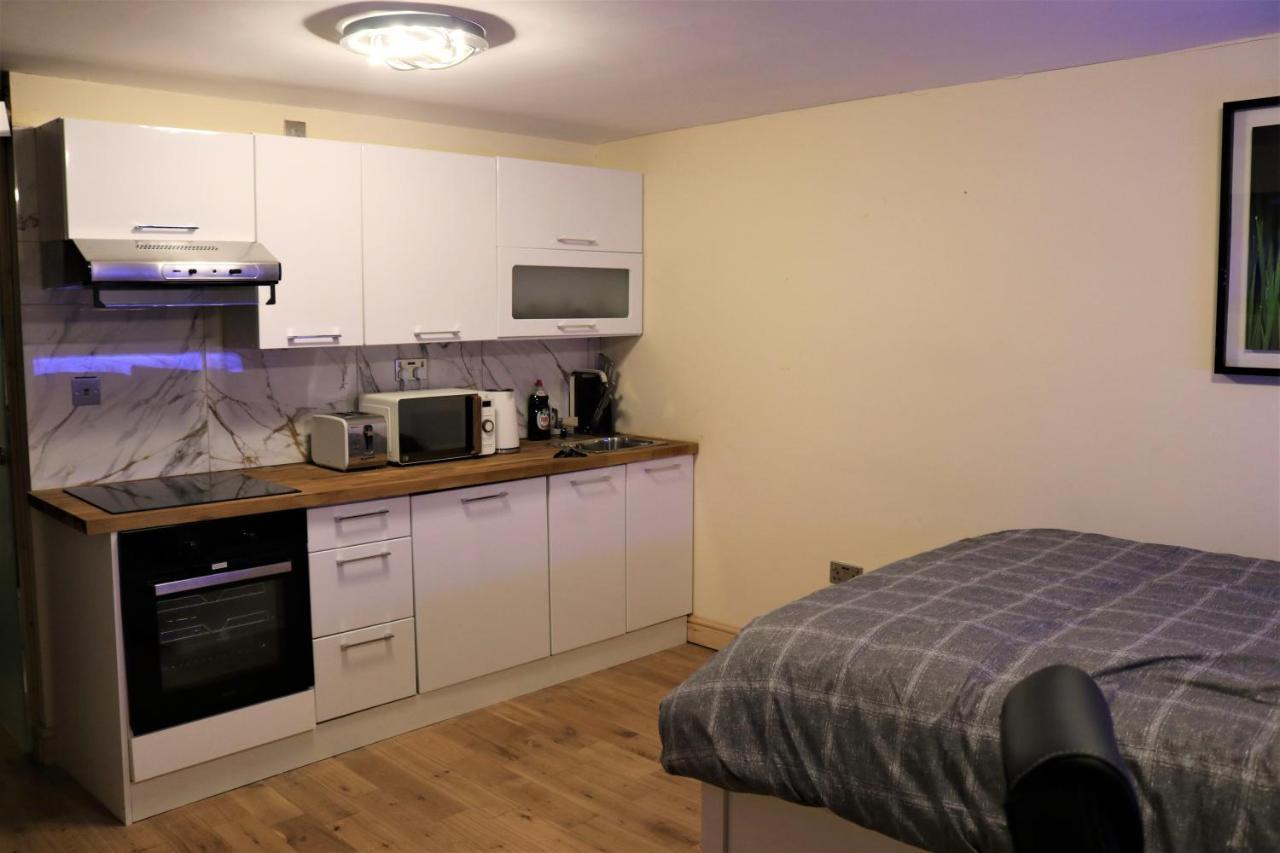 Umbrella Private Apartment Birmingham