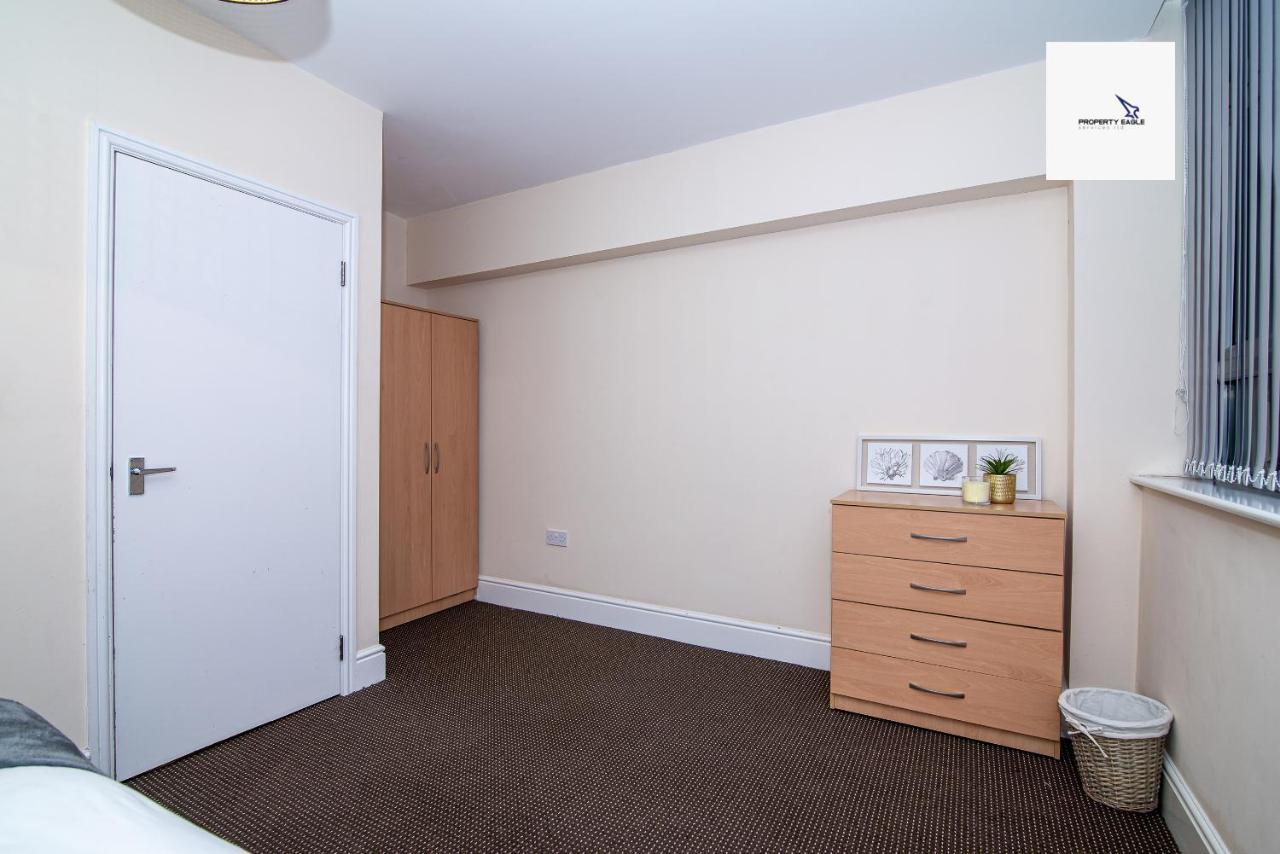 5blythe House Brierley Hill
