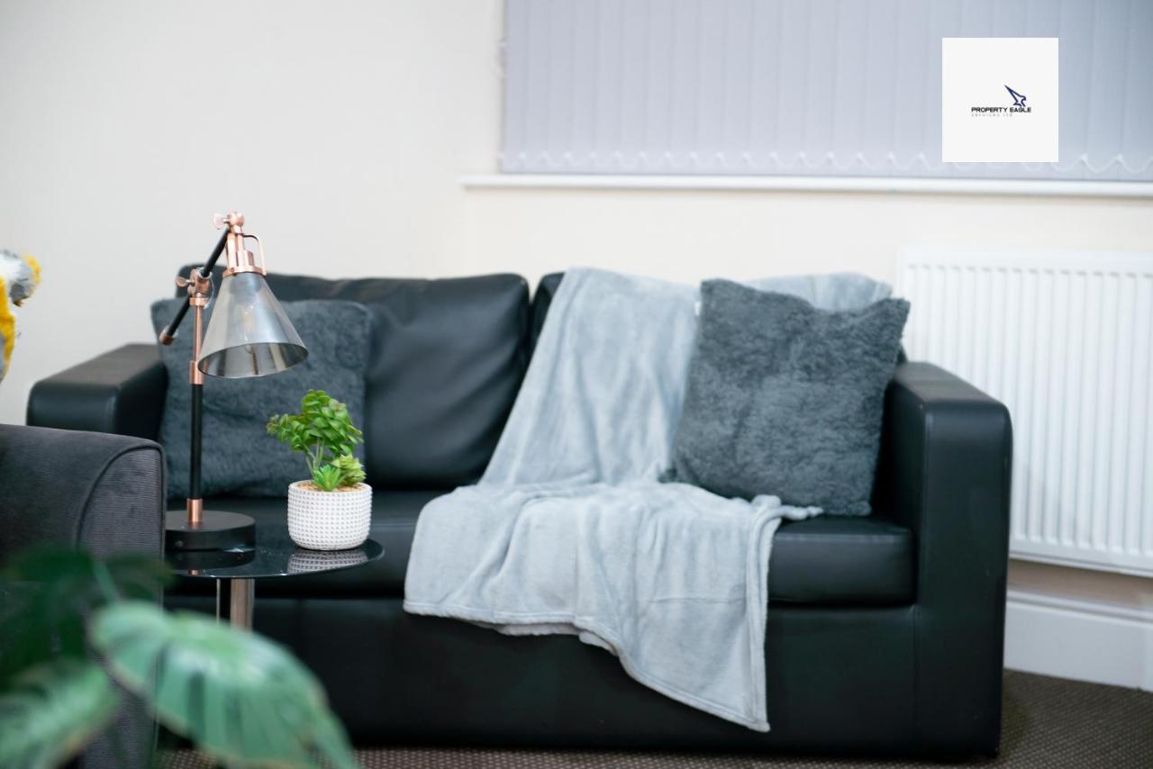 5blythe House Brierley Hill Apartment