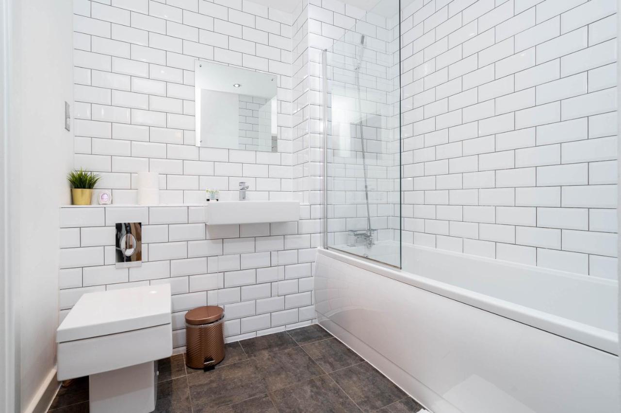 Haus - Luxury Centre - Wifi - Secure Parking * Birmingham