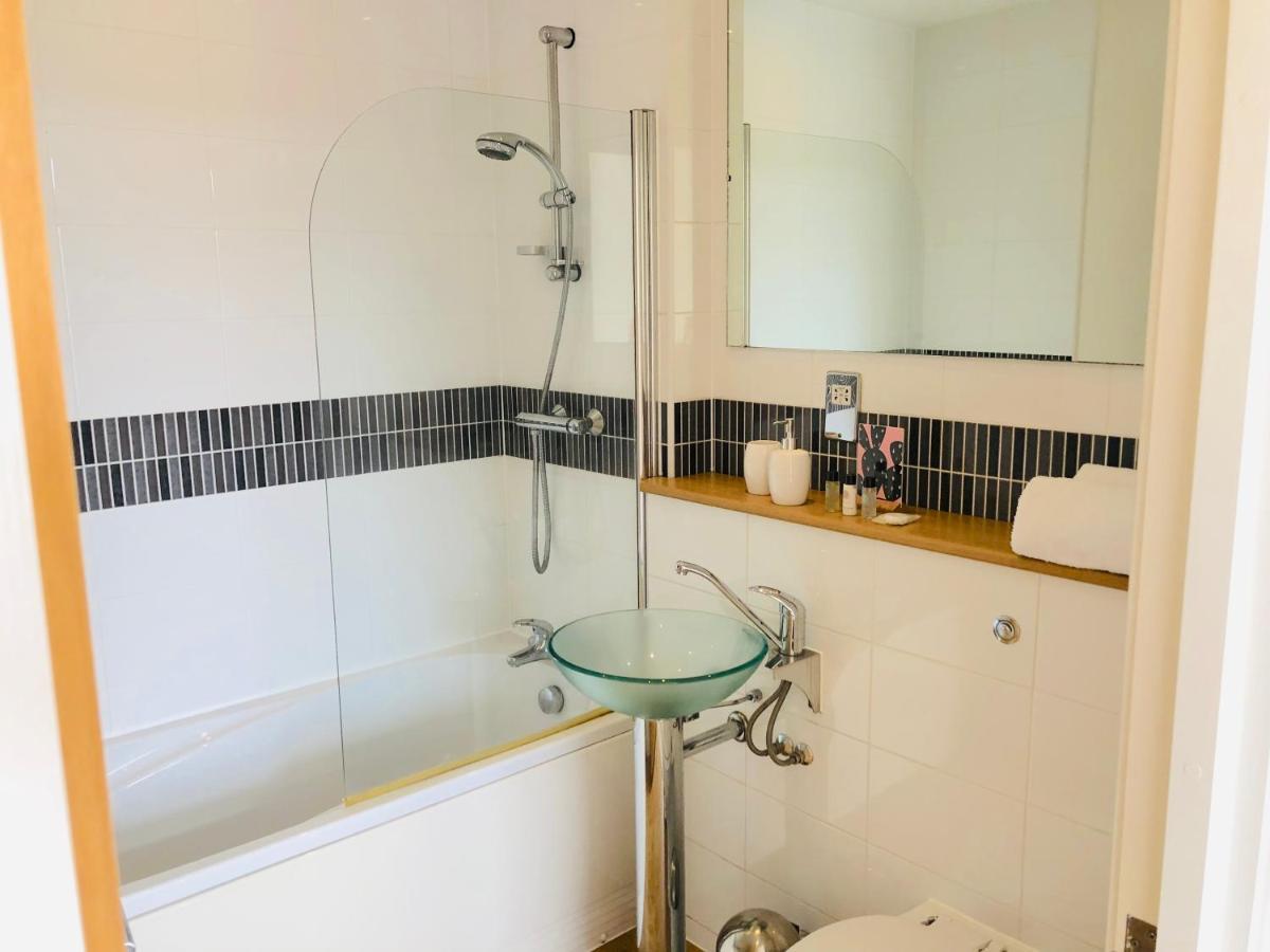 Apartment Centre Of Birmingham, 2 Bedroom - Perfect For Families, Group, Or Business