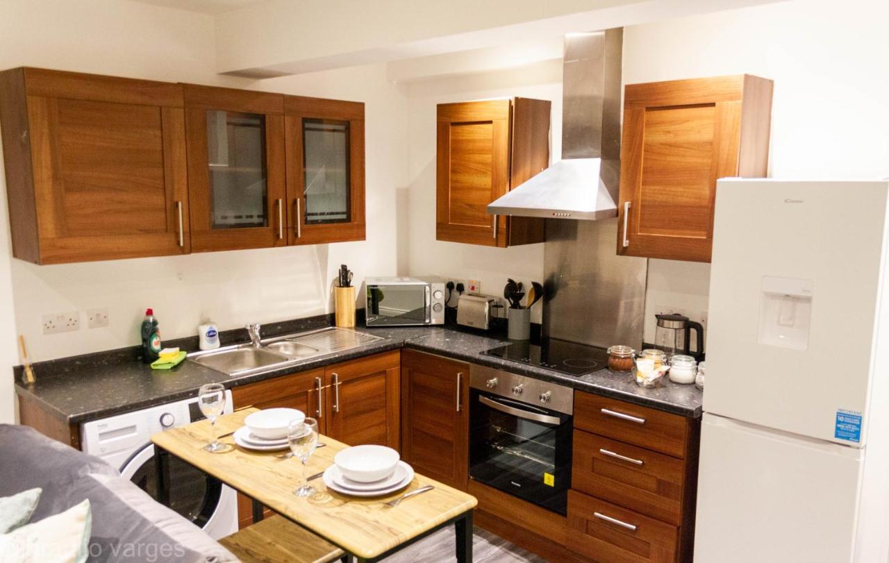 Apartment Three Bedroom By One Choice Stays Serviced Accommodation- Jewellery Quarter Birmingham
