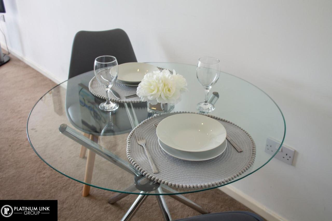 Apartment From Home, 1 Bed, Smart Tv, Wifi And Free Parking