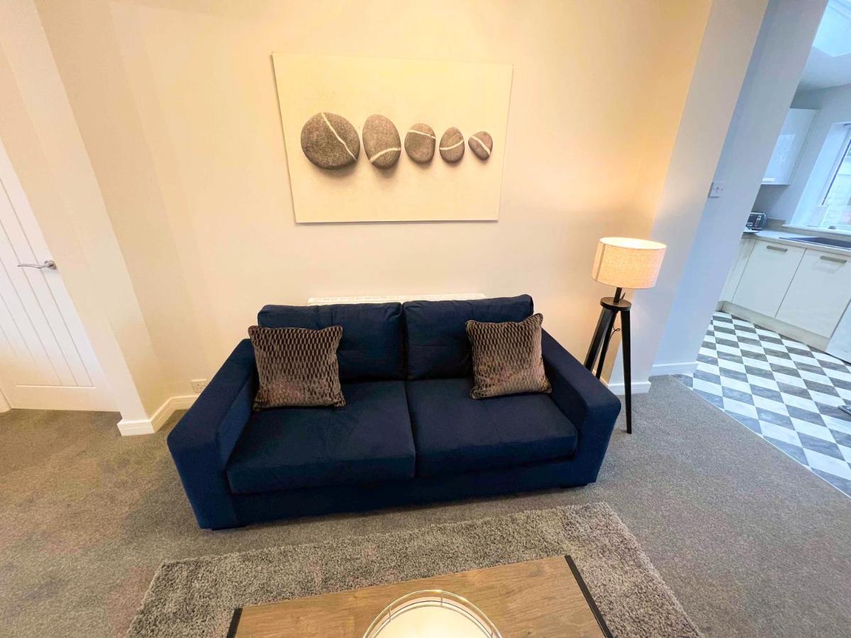 Arden House -modern, Stylish 3-bed Near Solihull, Nec, World, Airport,hs2 Holiday home Birmingham