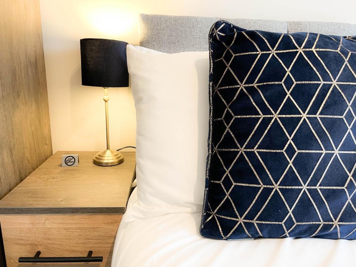 Arden House -modern, Stylish 3-bed Near Solihull, Nec, World, Airport,hs2 Holiday home