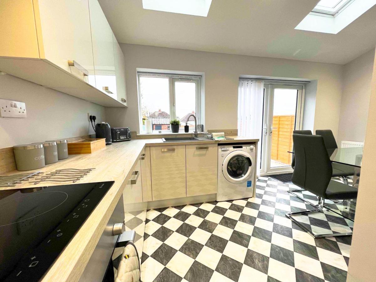Arden House -modern, Stylish 3-bed Near Solihull, Nec, World, Airport,hs2 * Birmingham