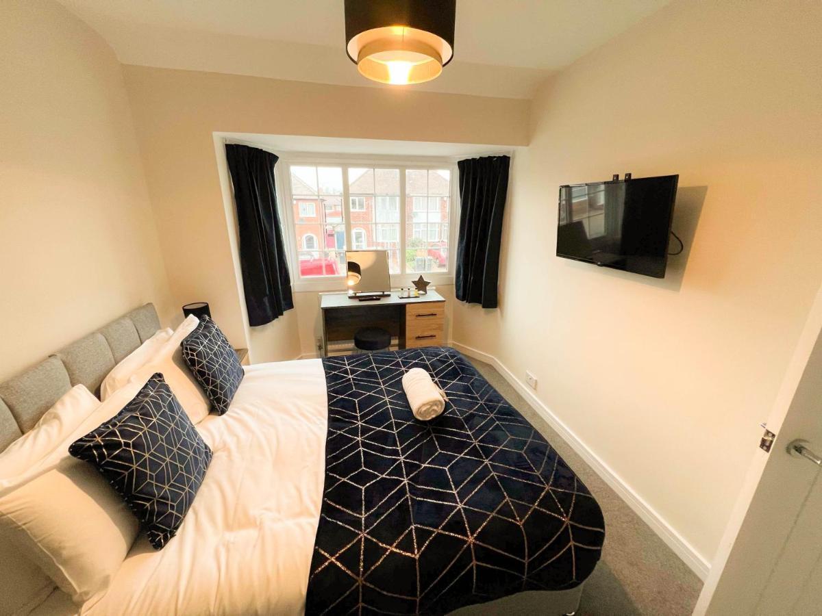 Arden House -modern, Stylish 3-bed Near Solihull, Nec, World, Airport,hs2 Holiday home