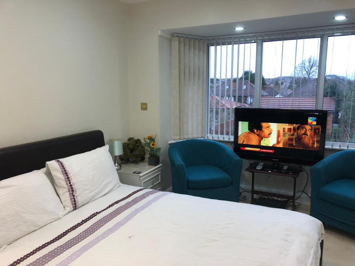 Bed & Breakfast Lyndon Solihull
