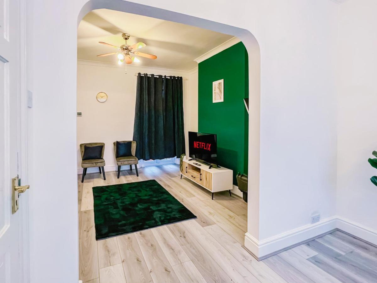 Holiday home ✪cosy Home✪ Near Nec, Bhx, Bullring & Solihull Birmingham