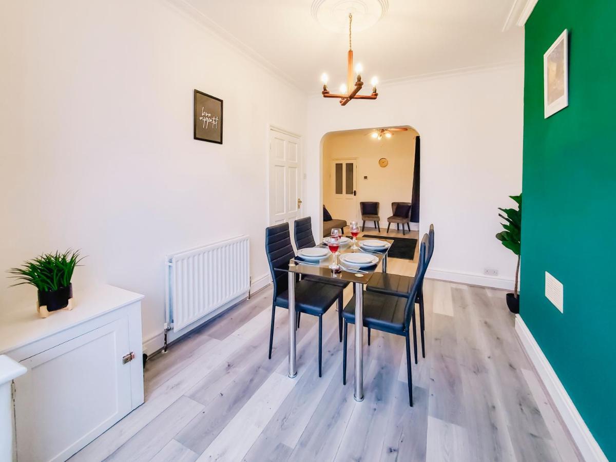 Holiday home ✪cosy Home✪ Near Nec, Bhx, Bullring & Solihull *