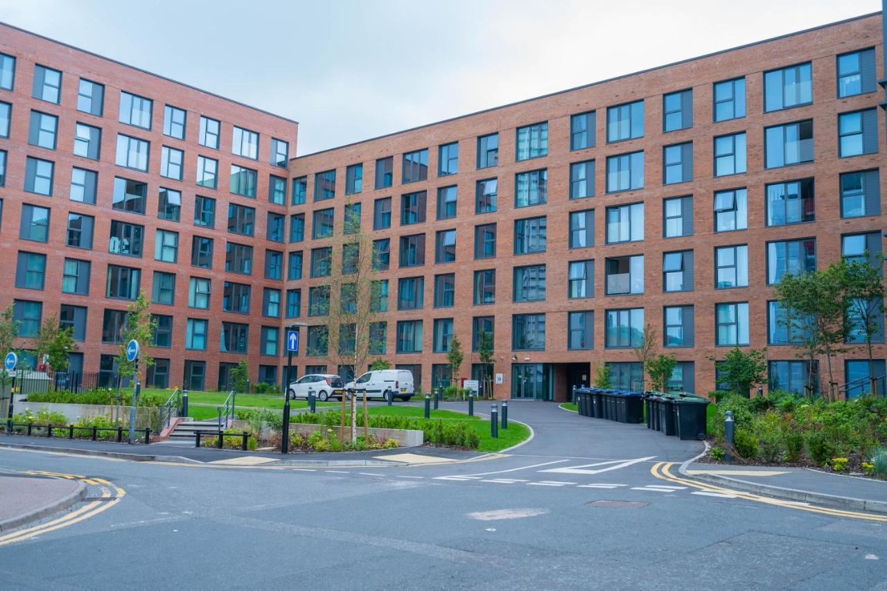 Apartment New Build ☆ Luxury Teal 2 Bed, 2 Bath Apartment - 5 Min Walk From Bullring/Cube/Mailbox/New Street Station *
