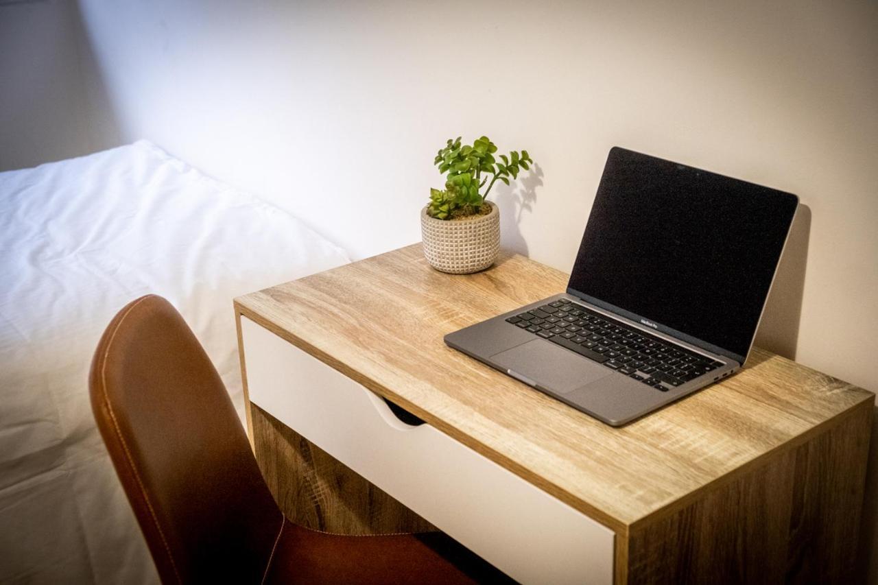 Holiday home Night Stay - Alpha House (Adults Only) Birmingham