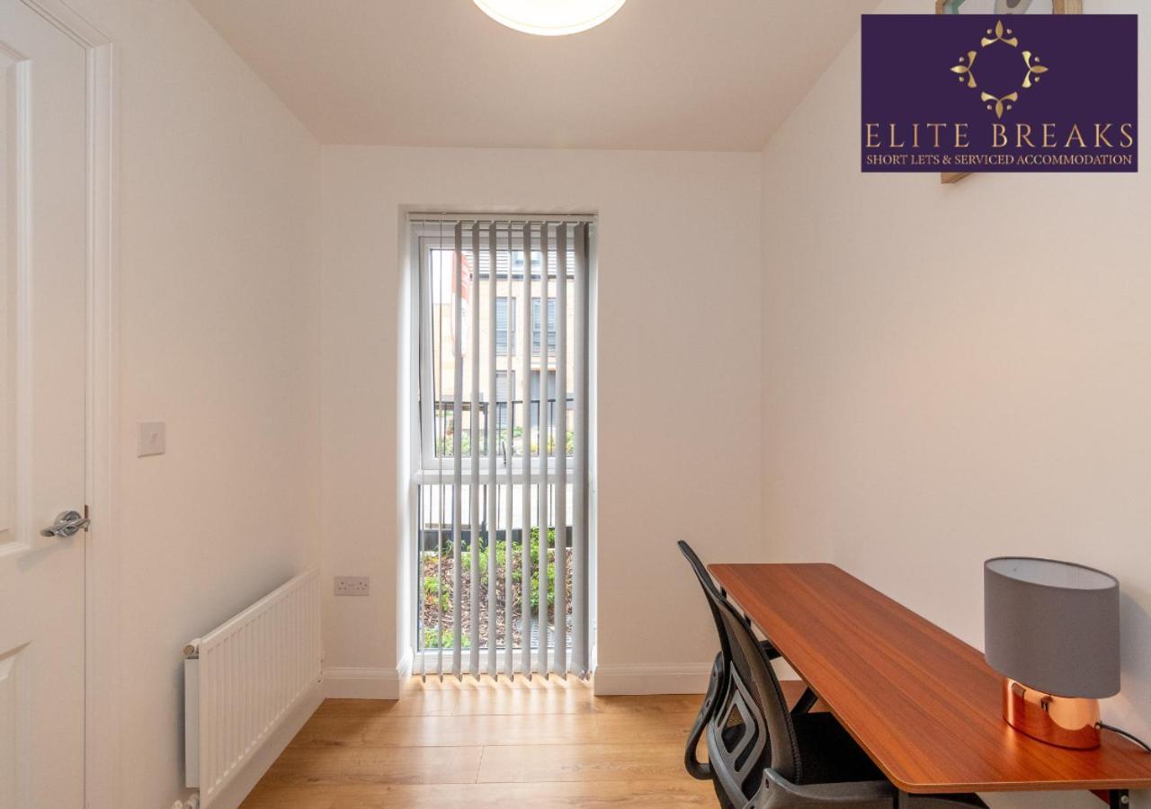 Central 4 Bed House By Elite Breaks Serviced With Free Parking Sleeps Upto 8 * Birmingham