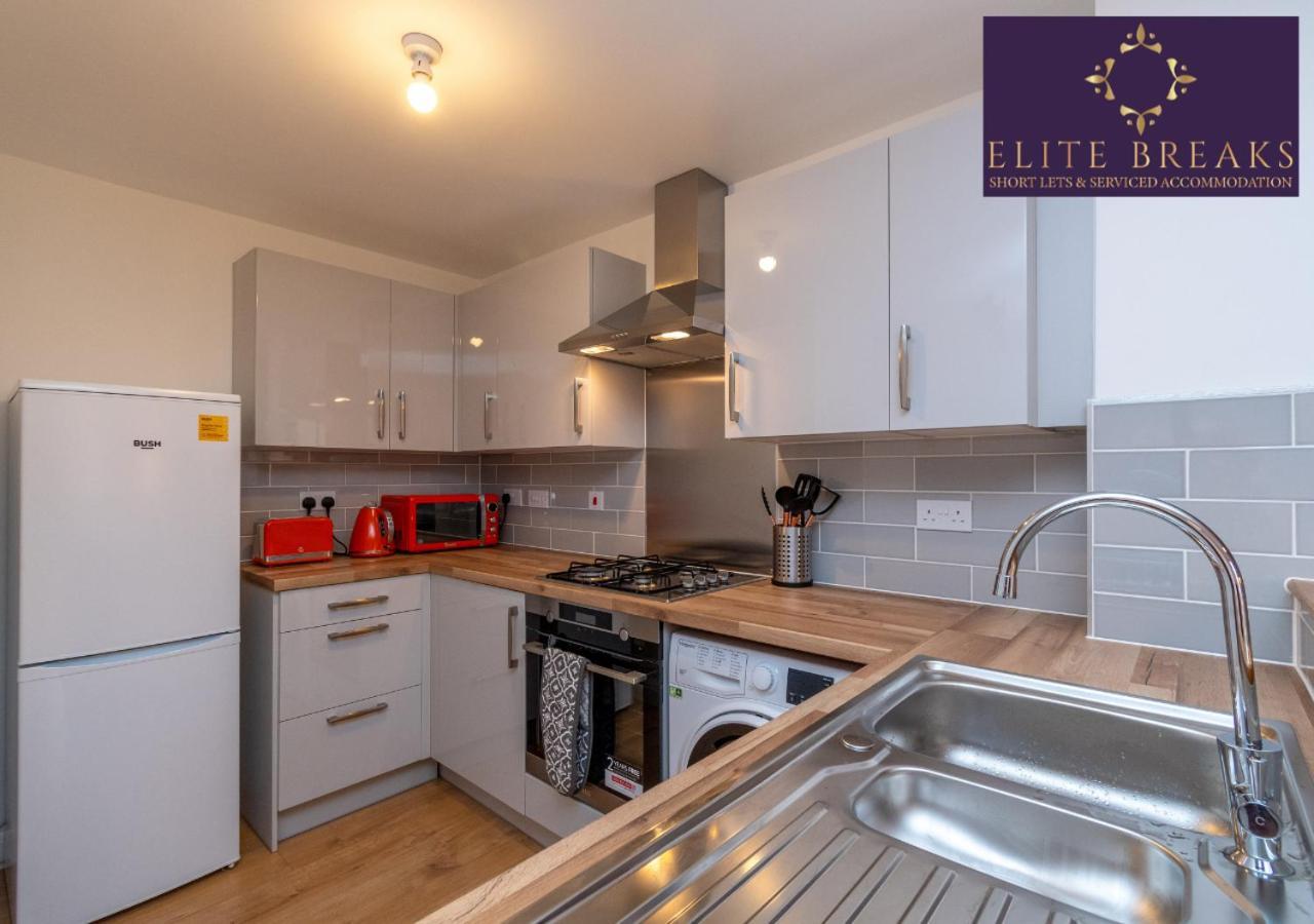 Holiday home Central 4 Bed House By Elite Breaks Serviced With Free Parking Sleeps Upto 8 Birmingham