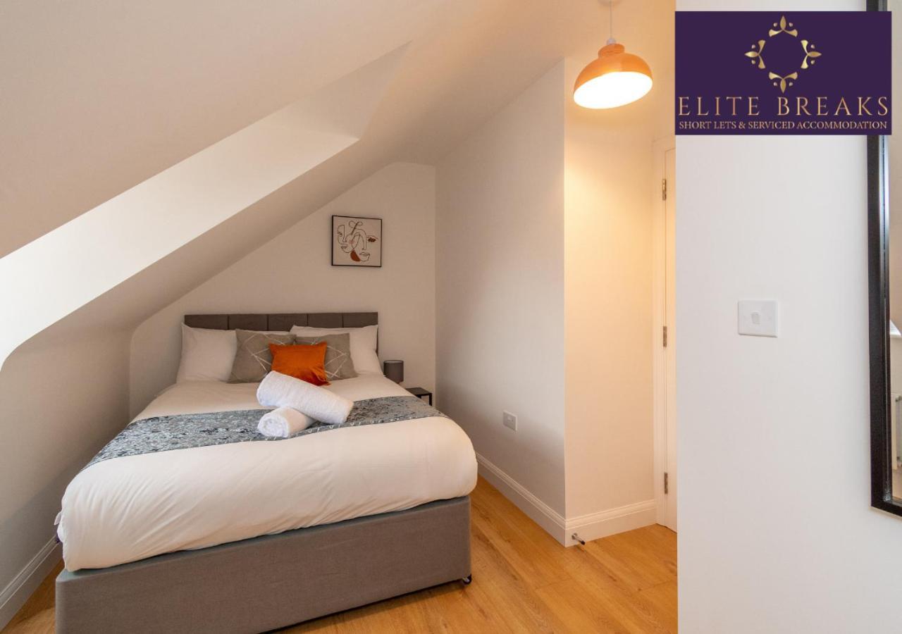 Central 4 Bed House By Elite Breaks Serviced With Free Parking Sleeps Upto 8 Birmingham