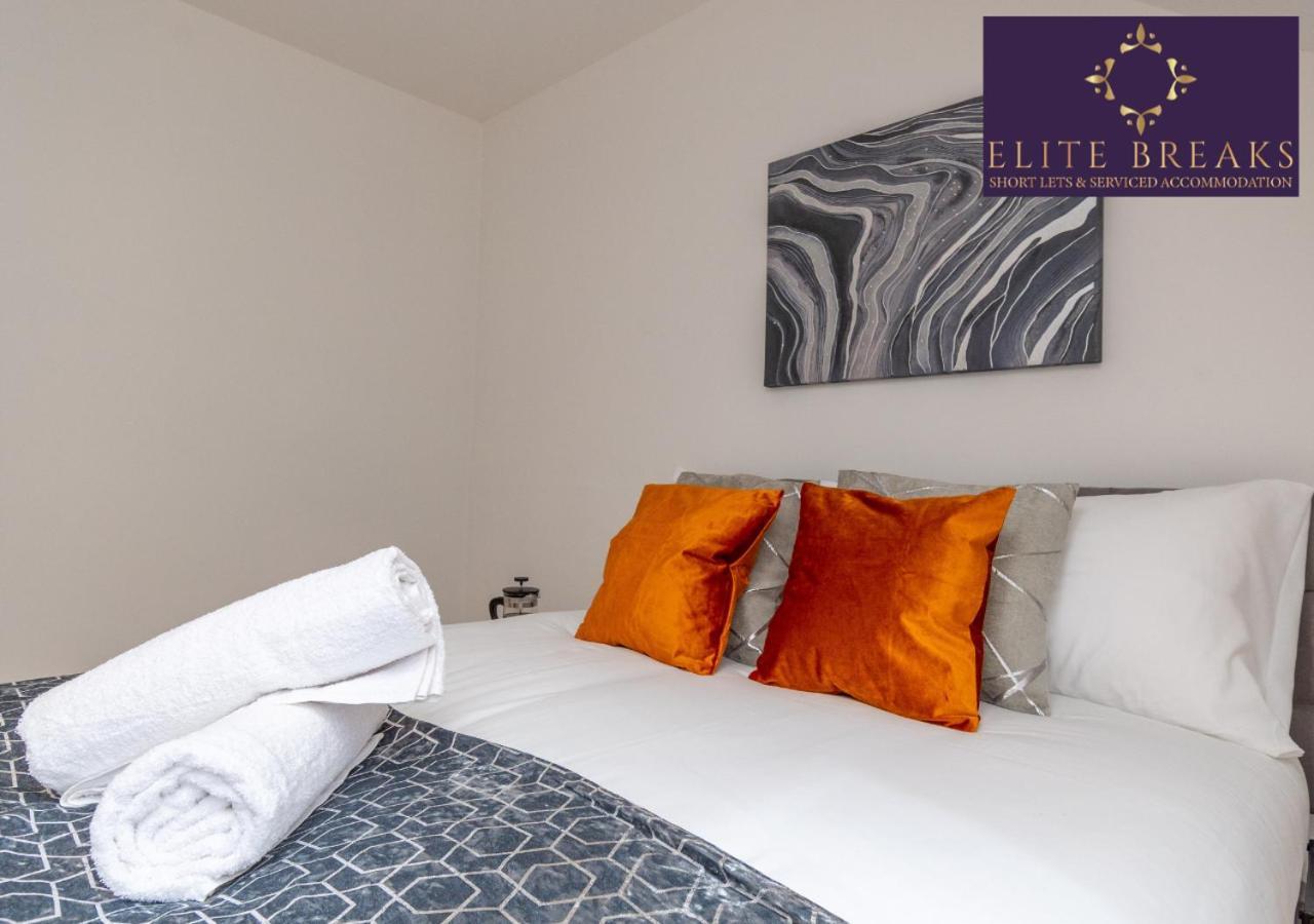 Holiday home Central 4 Bed House By Elite Breaks Serviced With Free Parking Sleeps Upto 8 Birmingham
