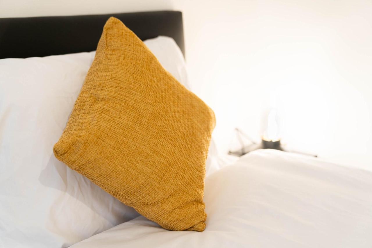 Two Bedroom Apartment-one Choice Stays- Jewellery Quarter Apartment *