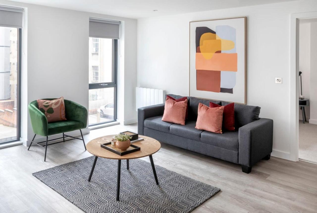 Apartment Landrow Place