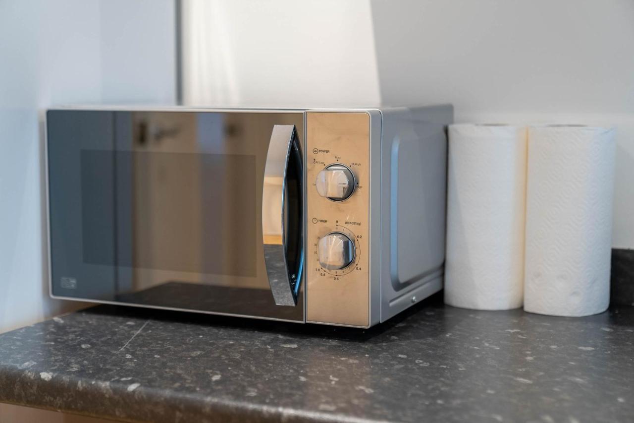 Three Bedroom Apartment- One Choice Stays Serviced Accommodation- Jewellery Quarter Apartment Birmingham