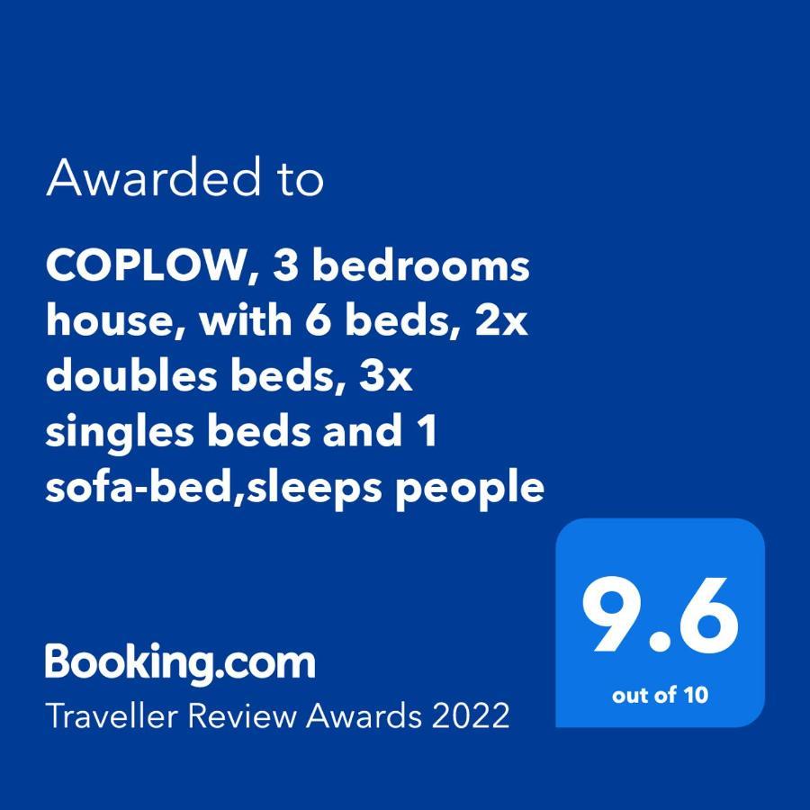 Coplow, 3 Bedrooms House, With 6 Beds, 2x Doubles Beds, 3x Singles Beds And 1 Sofa-bed,sleeps People