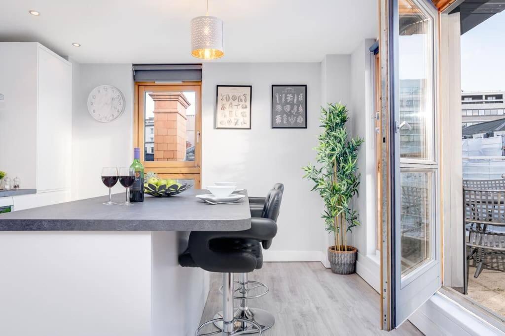Pluxa Vivacity Sensational In The Heart Of The Apartment Birmingham