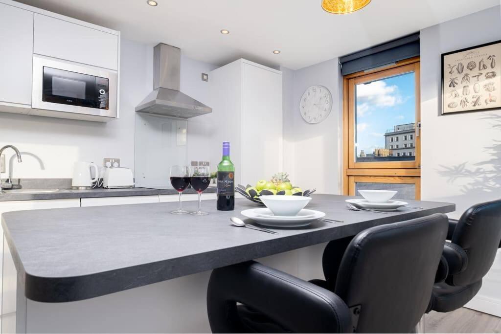 Pluxa Vivacity Sensational In The Heart Of The Apartment Birmingham