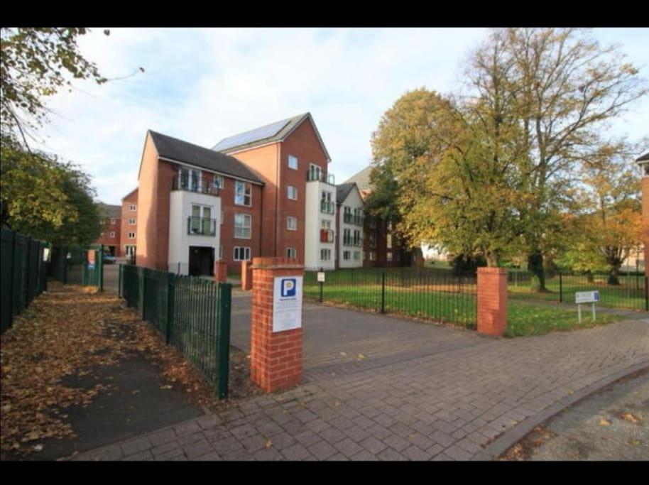 Brumstay Uk - 2 Bed Flat Close To Centre Apartment Birmingham